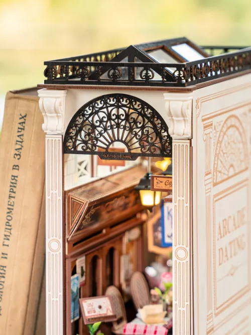 Booknook: Arcade Dating*Robotime Clearance