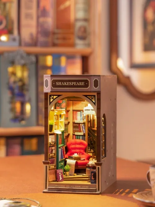 booknook: Bookstore*Robotime Online