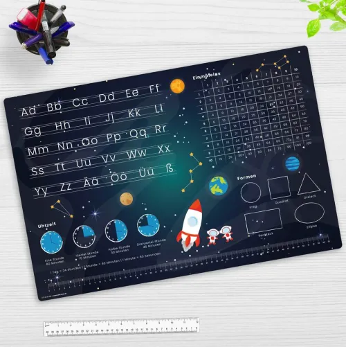 Cover-your-desk Schreibtischunterlagen*Schreibtischunterlage für Kinder Weltraum Schulanfang - abc und einmaleins, aus hochwertigem Vinyl , 60 x 40 cm