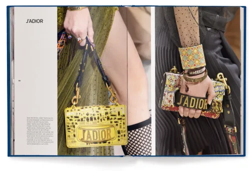 teNeues Verlag GmbH Architektur & Wohnen*Dior Bags: Der ultimative Guide